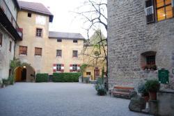 Schloss Schenna Foto F Spiegelfeld