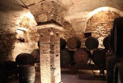 Südtiroler Weinmuseum, tiefe Keller