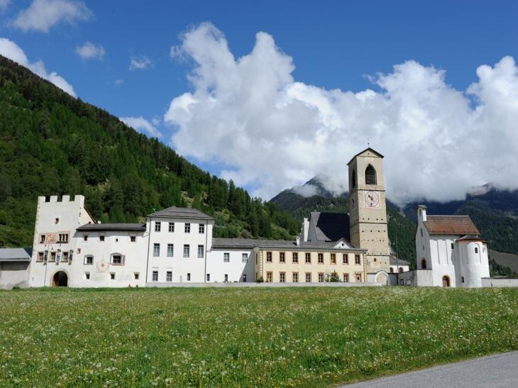 Südansicht Kloster St. Johann in Müstair